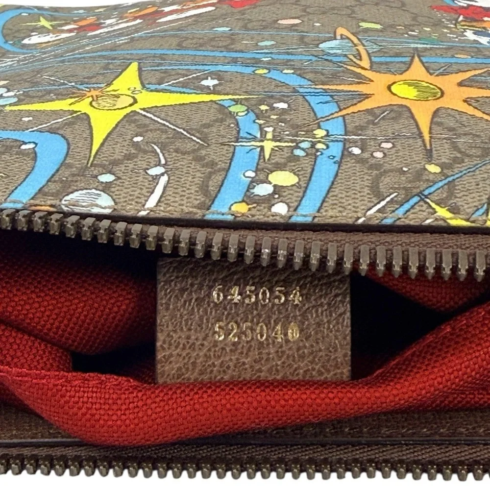 Gucci x Disney Donald Duck GG Supreme Messenger Bag Cruise 2020 - Picture 16 of 16